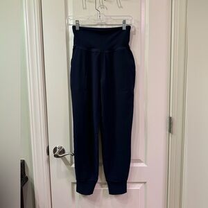Old Navy Active High Waisted Joggers (Navy)